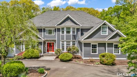 10 Arthurs Court Newtown CT 06470