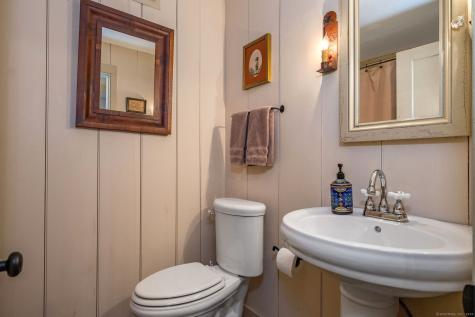 120 Boston Post Road Old Lyme CT 06371