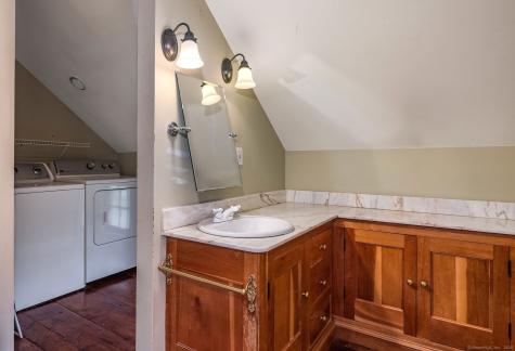 120 Boston Post Road Old Lyme CT 06371