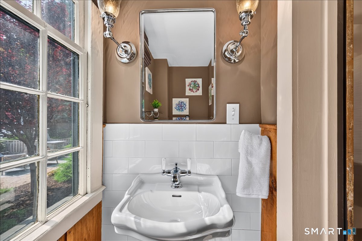 29 Union Street Deep River CT 06417