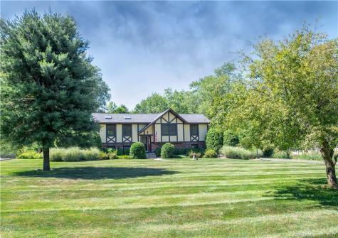 38 Rolf Drive Danbury CT 06810