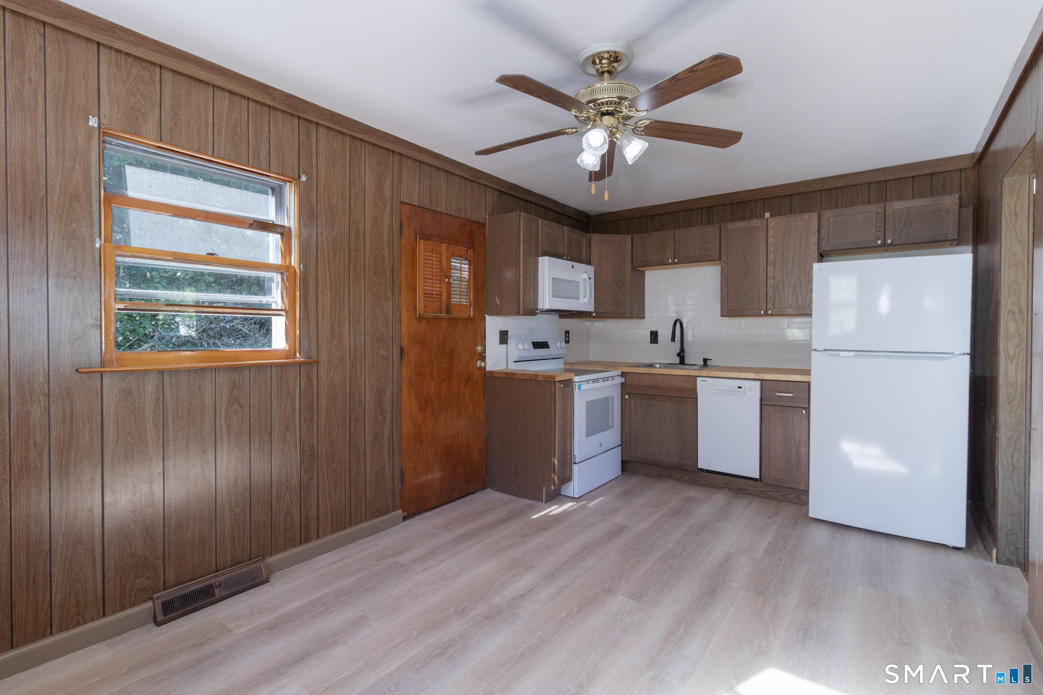 146 Downes Street Waterbury CT 06704