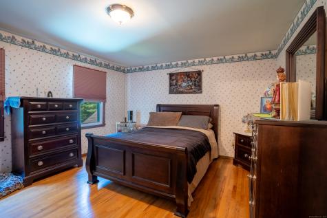 124 Bagburn Road Monroe CT 06468