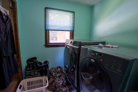 124 Bagburn Road Monroe CT 06468