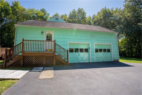 124 Bagburn Road Monroe CT 06468