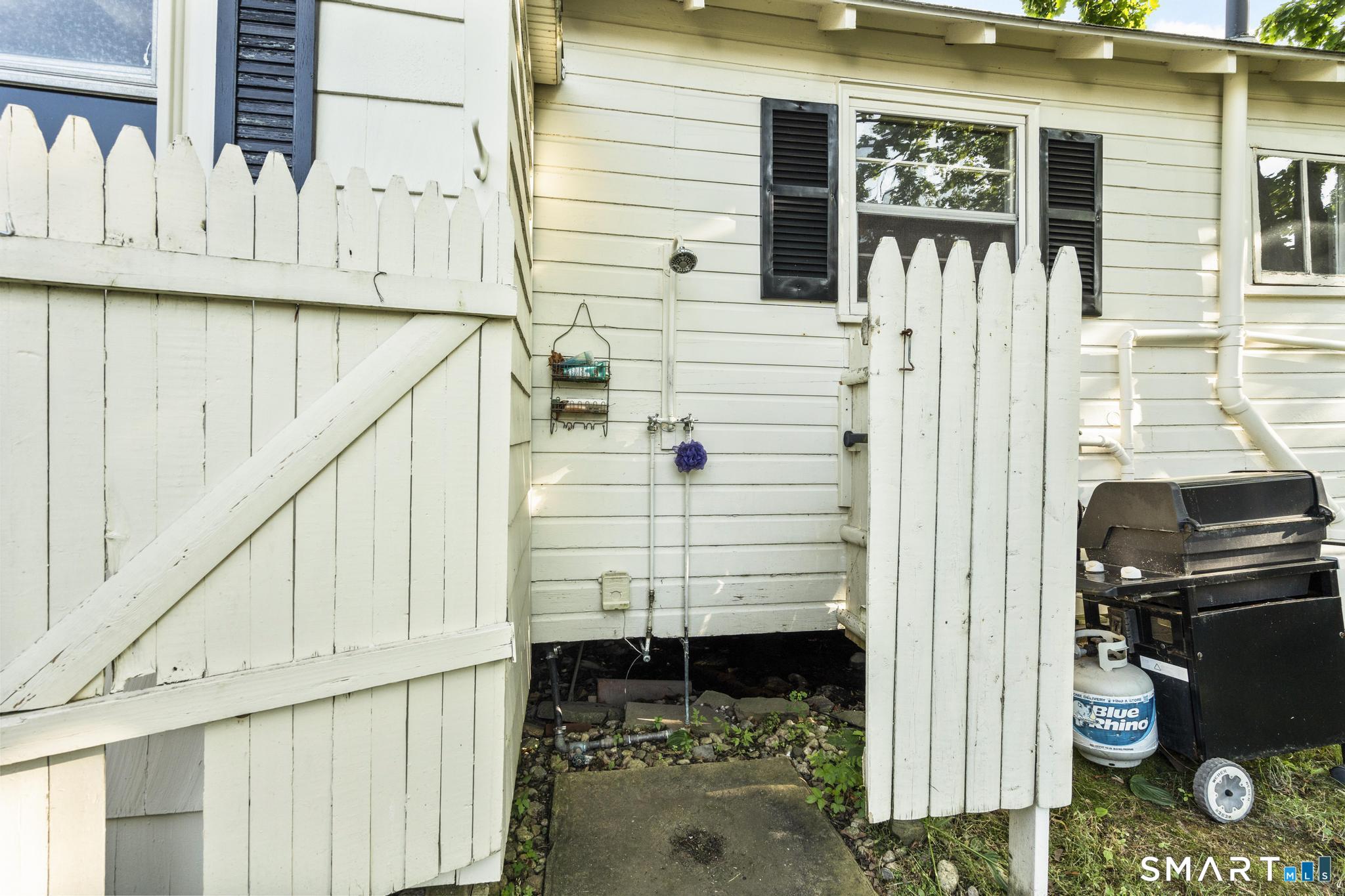 98-B Limewood Avenue Branford CT 06405