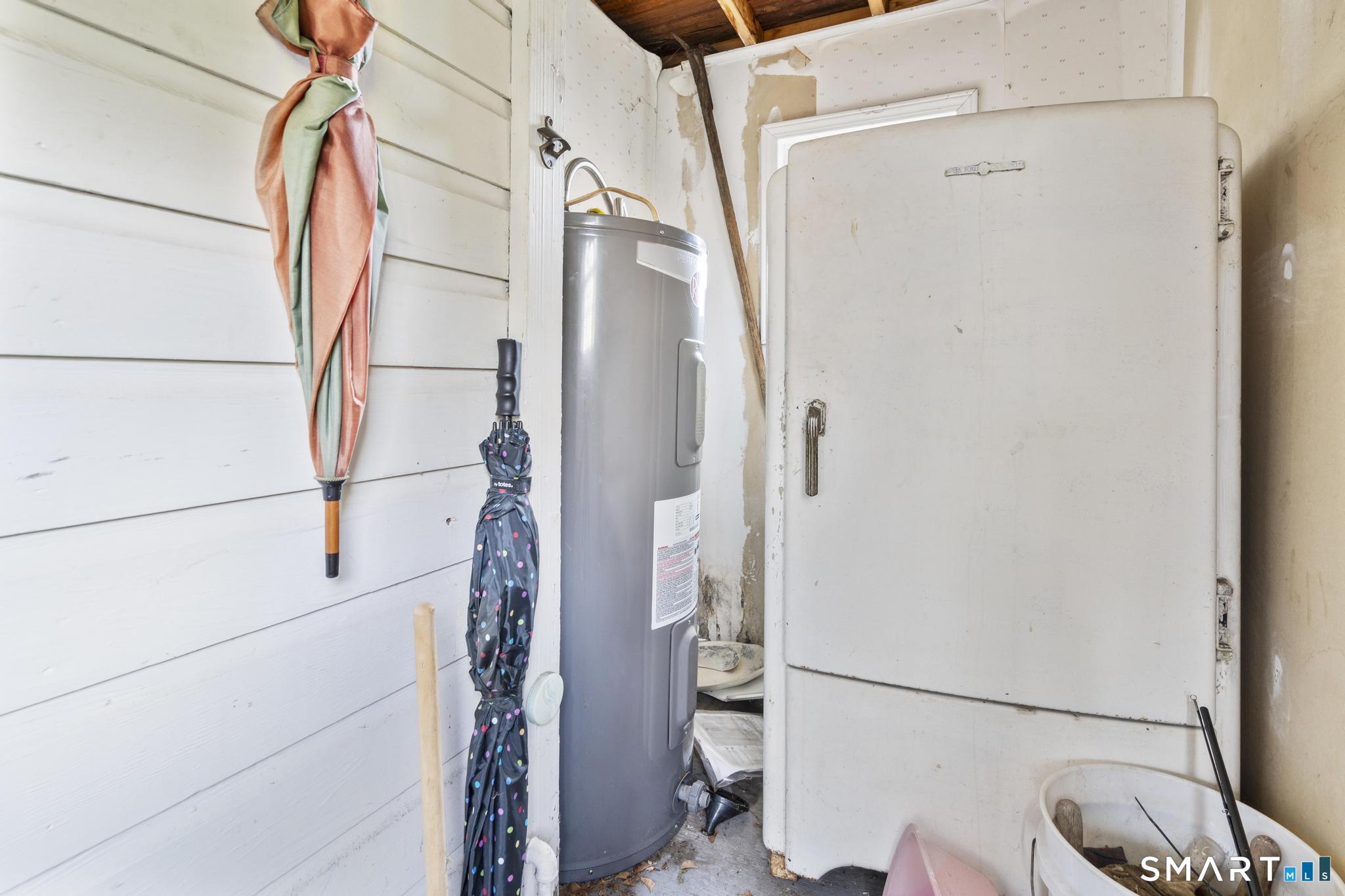 98-B Limewood Avenue Branford CT 06405