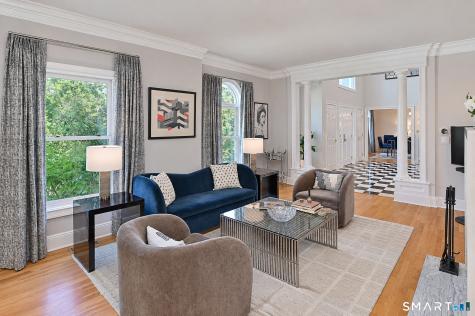 17 Equestrian Ridge Newtown CT 06470