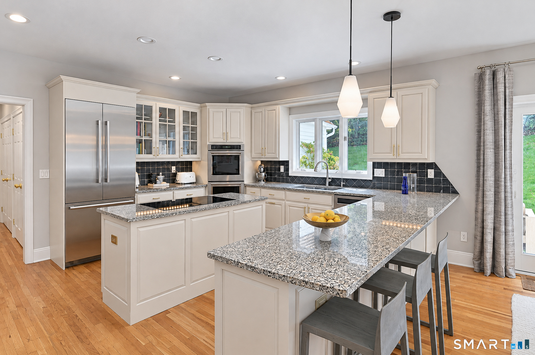 17 Equestrian Ridge Newtown CT 06470