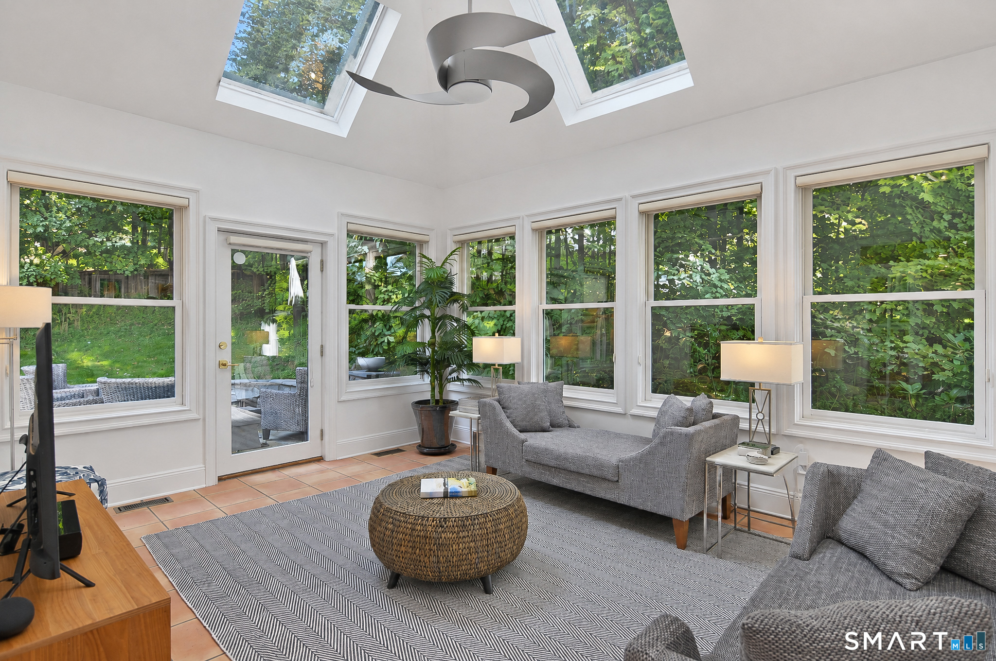 17 Equestrian Ridge Newtown CT 06470
