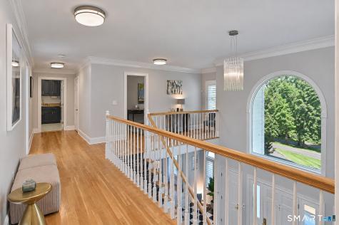 17 Equestrian Ridge Newtown CT 06470