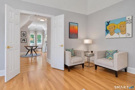17 Equestrian Ridge Newtown CT 06470