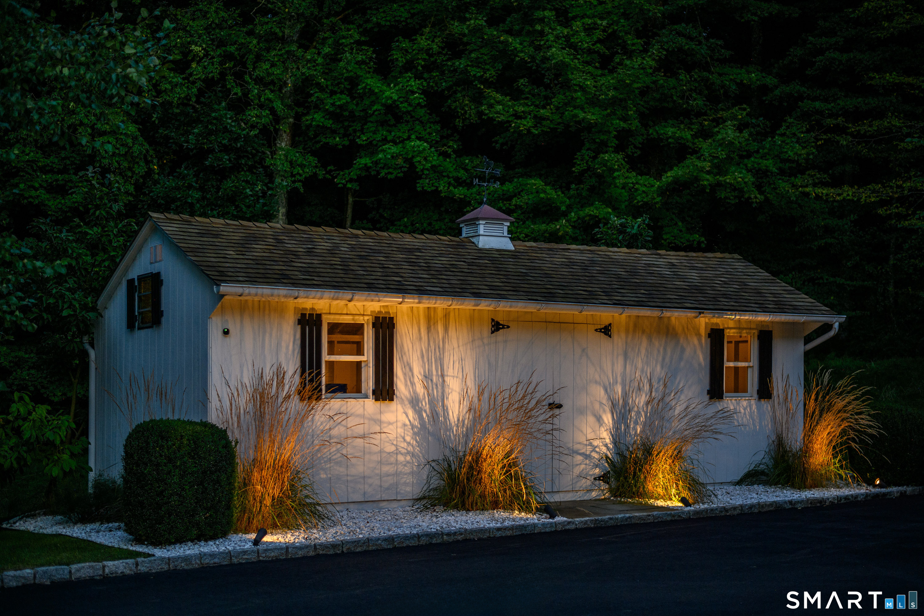 17 Equestrian Ridge Newtown CT 06470