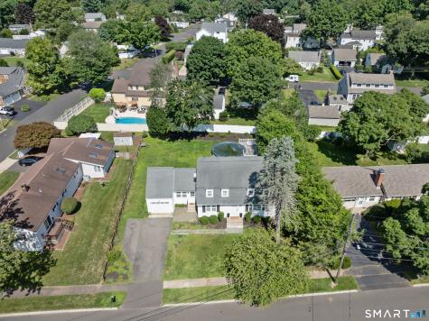 133 Alma Drive Fairfield CT 06824