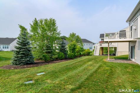 3 Enclave Circle Newtown CT 06470