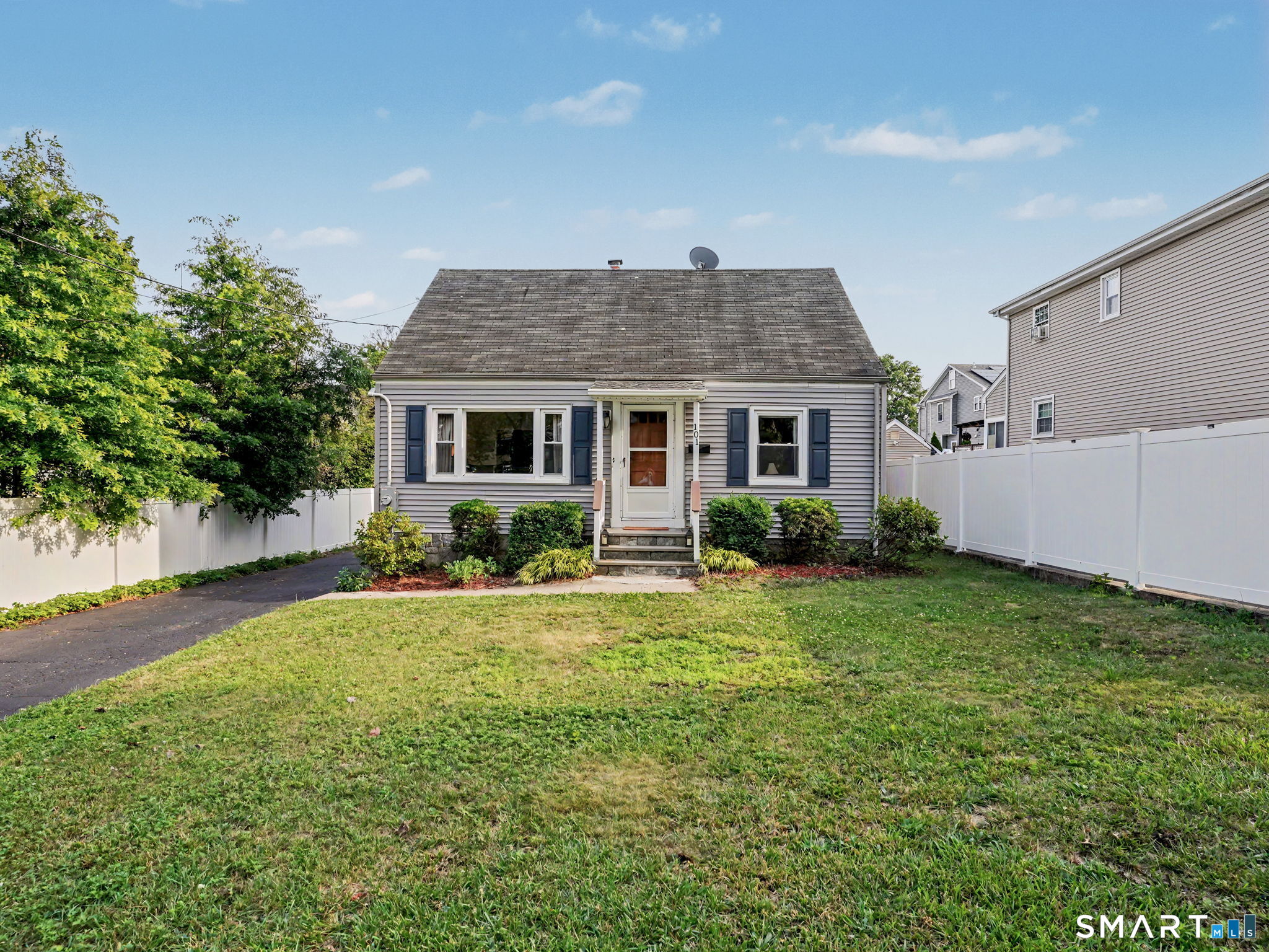101 Soundview Avenue Fairfield CT 06825