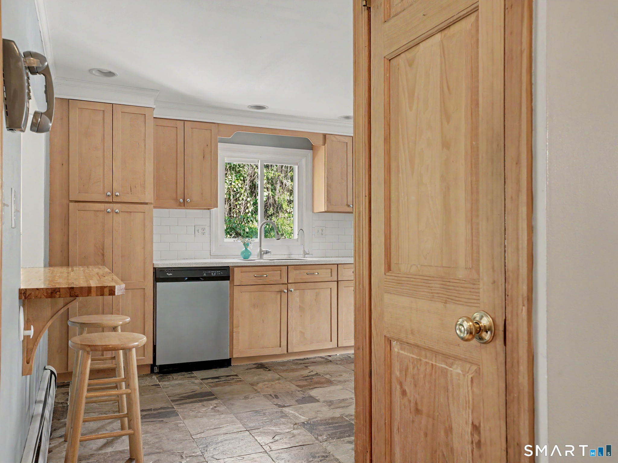 101 Soundview Avenue Fairfield CT 06825