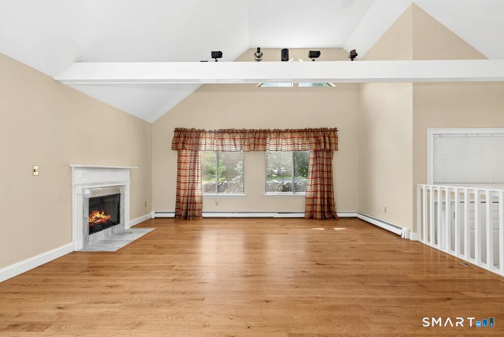 30 Boulevard Newtown CT 06470