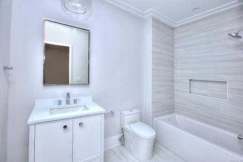 3 Hubbel's Lane Westport CT 06880