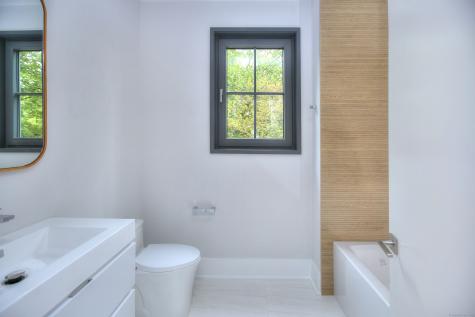 3 Hubbel's Lane Westport CT 06880