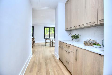 3 Hubbel's Lane Westport CT 06880