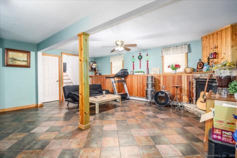 21 Chimney Drive Bethel CT 06801