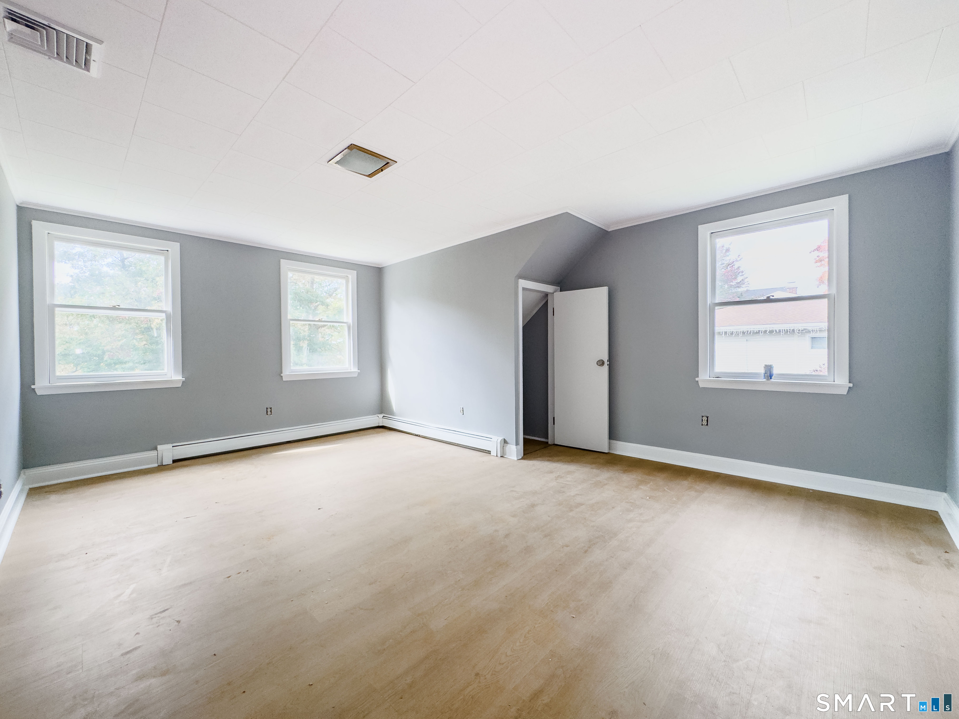52 Phoenix Avenue Naugatuck CT 06770