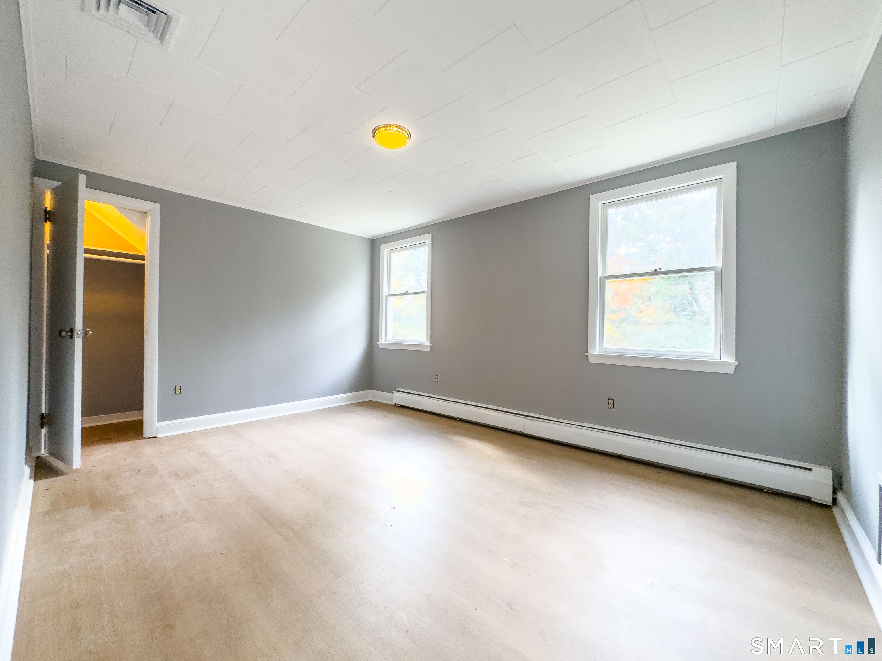 52 Phoenix Avenue Naugatuck CT 06770