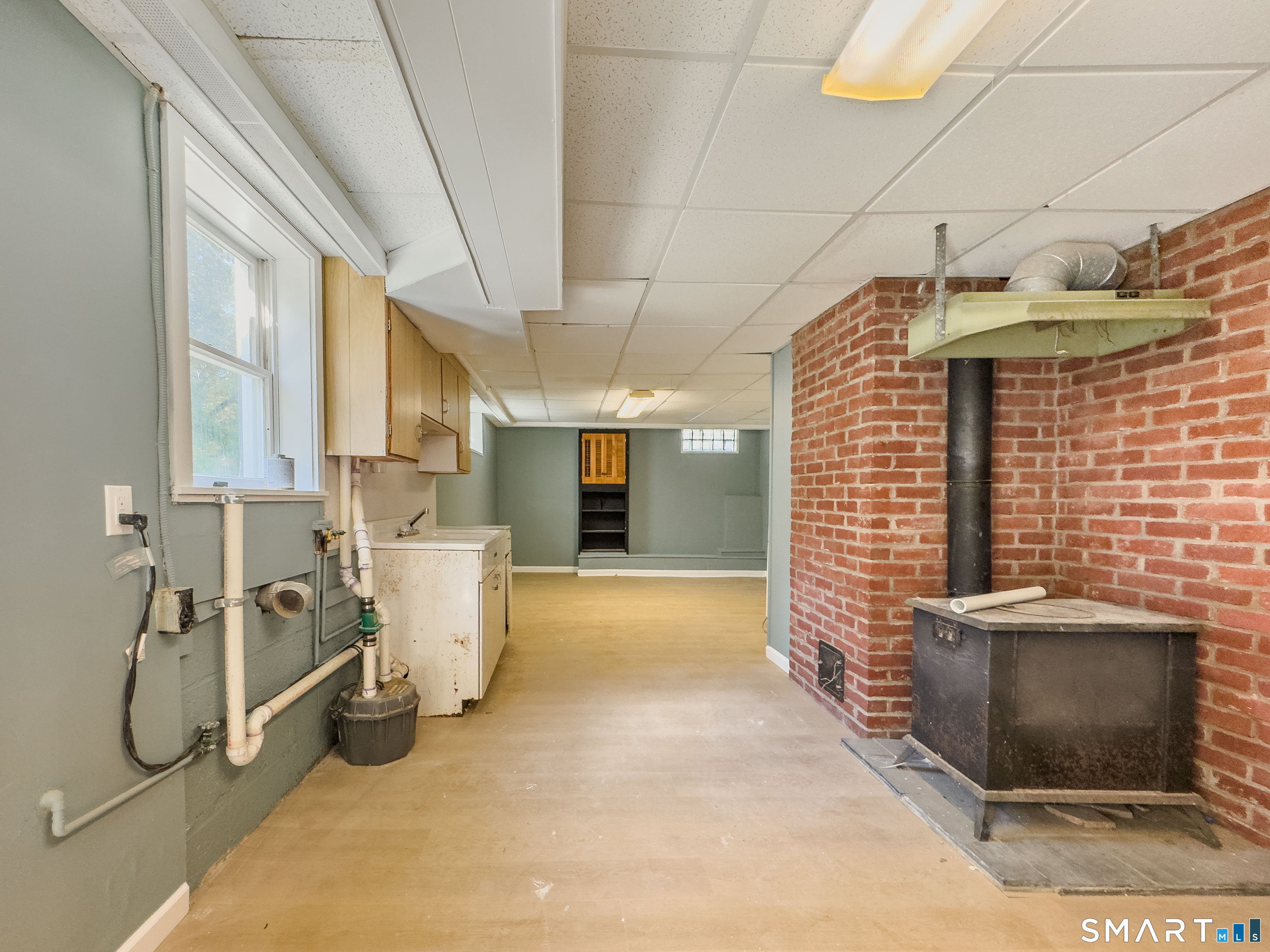 52 Phoenix Avenue Naugatuck CT 06770