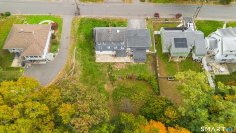 52 Phoenix Avenue Naugatuck CT 06770