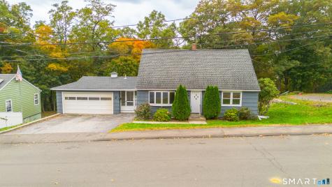 52 Phoenix Avenue Naugatuck CT 06770