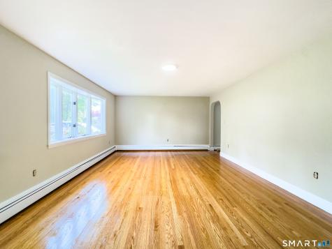 52 Phoenix Avenue Naugatuck CT 06770
