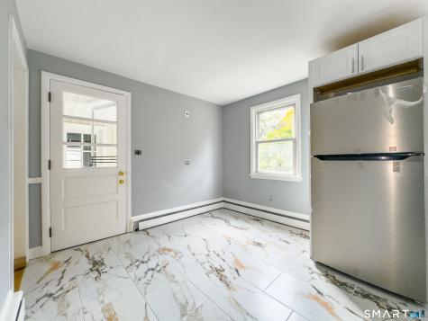 52 Phoenix Avenue Naugatuck CT 06770