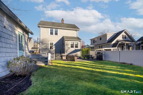 15 Charles Street Darien CT 06820