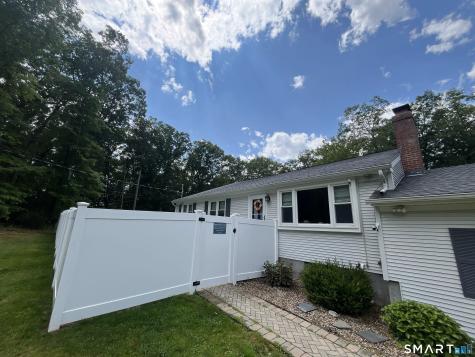 11 Top View Drive Simsbury CT 06089