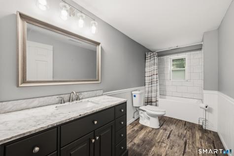 11 Top View Drive Simsbury CT 06089
