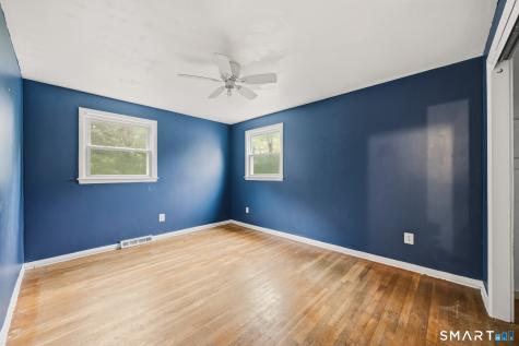 11 Top View Drive Simsbury CT 06089