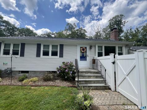 11 Top View Drive Simsbury CT 06089