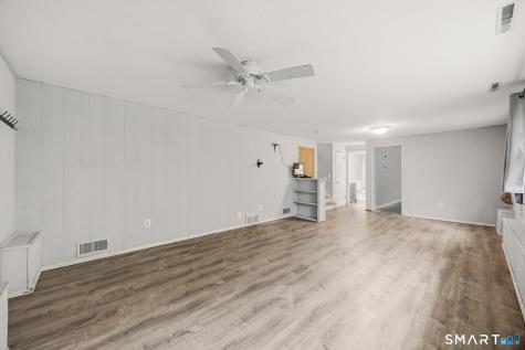 11 Top View Drive Simsbury CT 06089