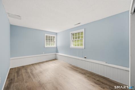 11 Top View Drive Simsbury CT 06089