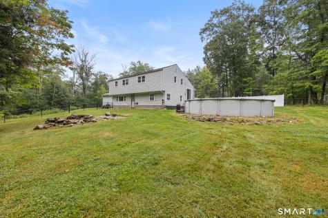 11 Top View Drive Simsbury CT 06089