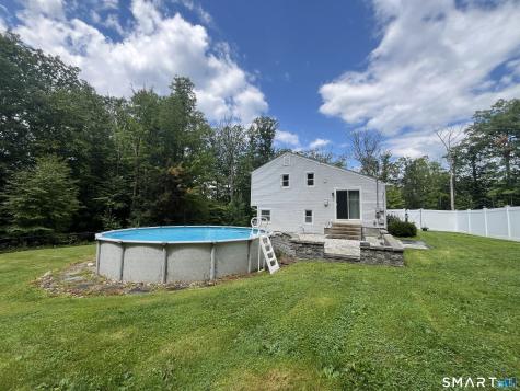 11 Top View Drive Simsbury CT 06089