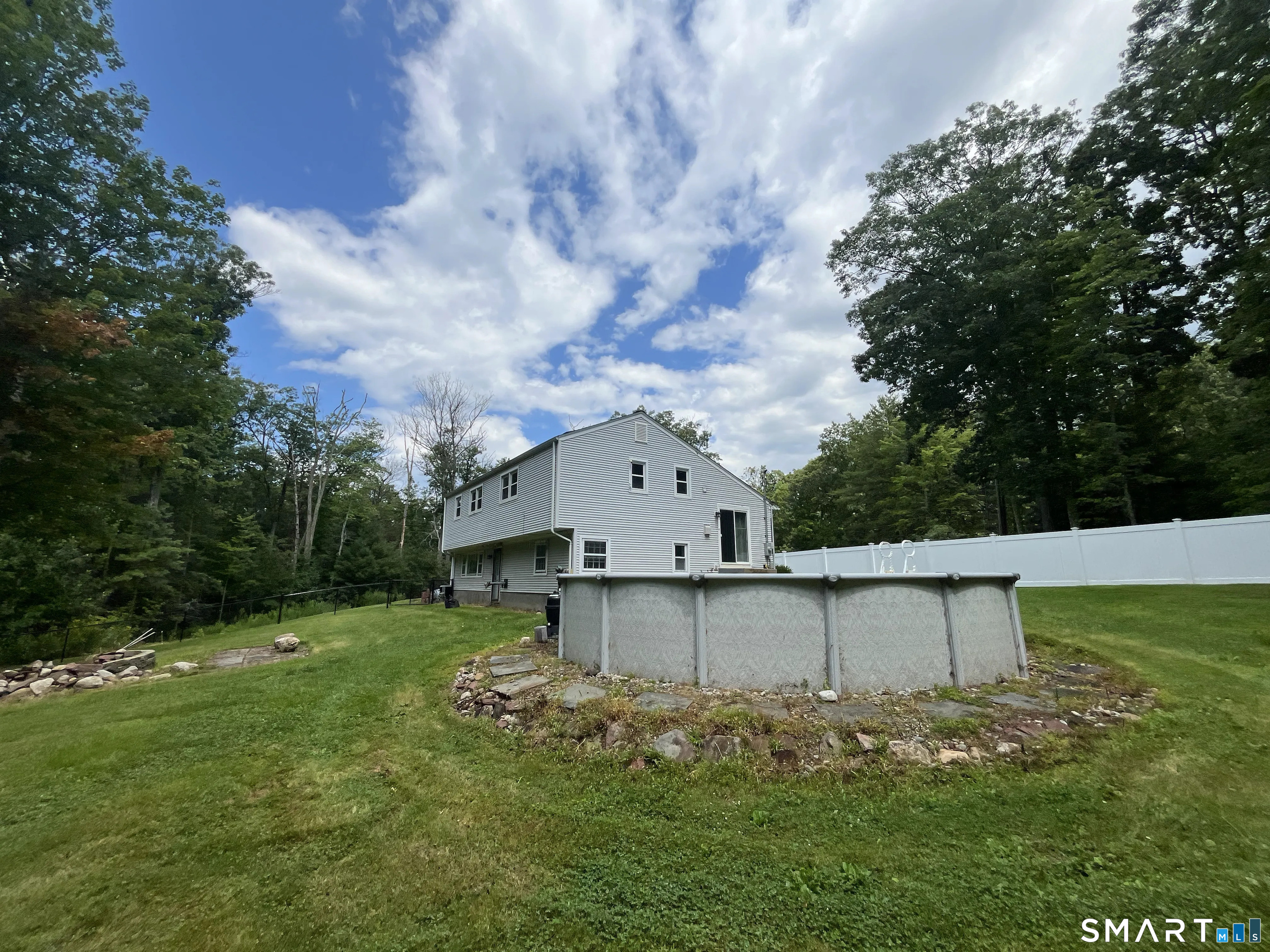 11 Top View Drive Simsbury CT 06089