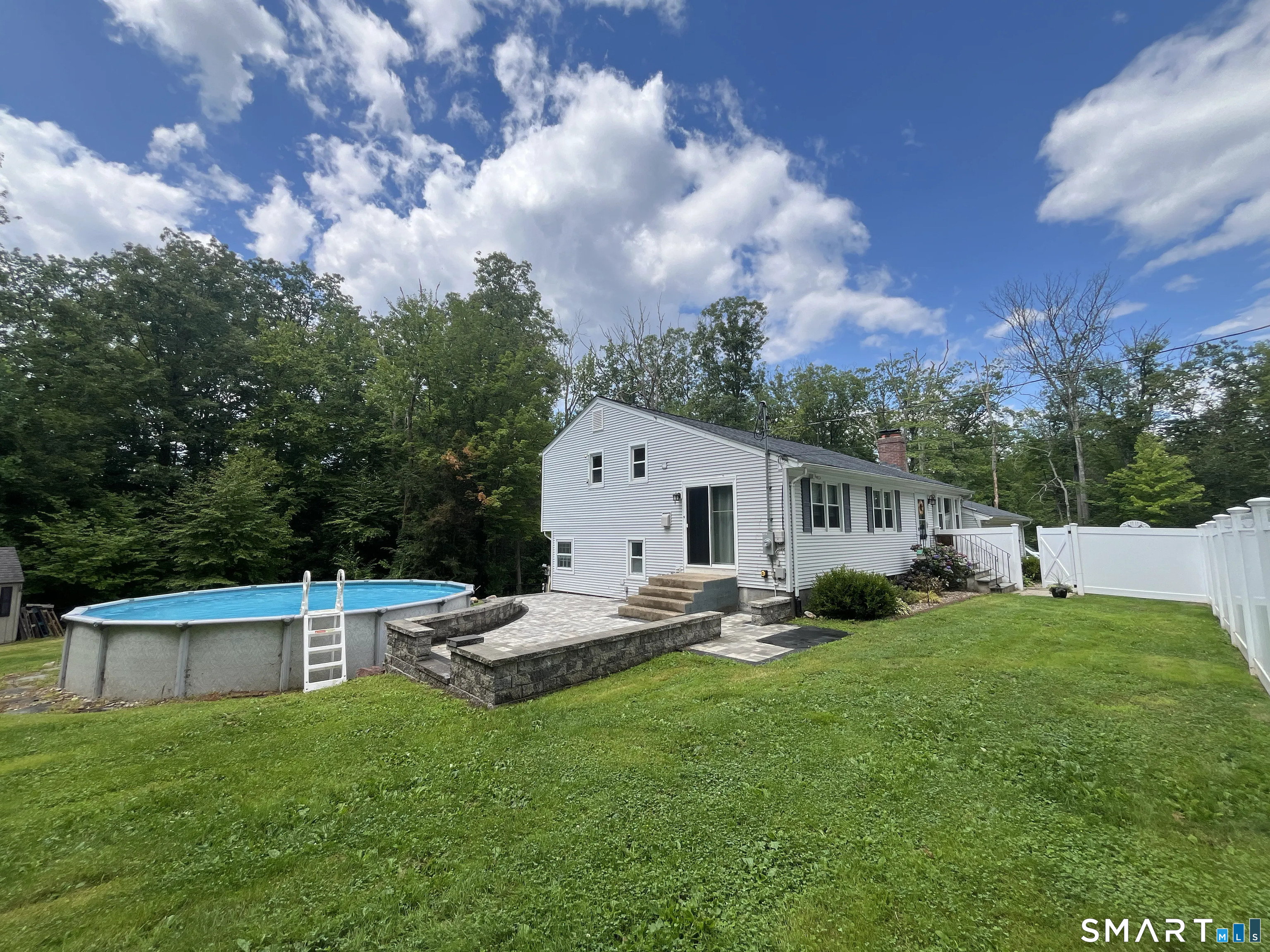 11 Top View Drive Simsbury CT 06089