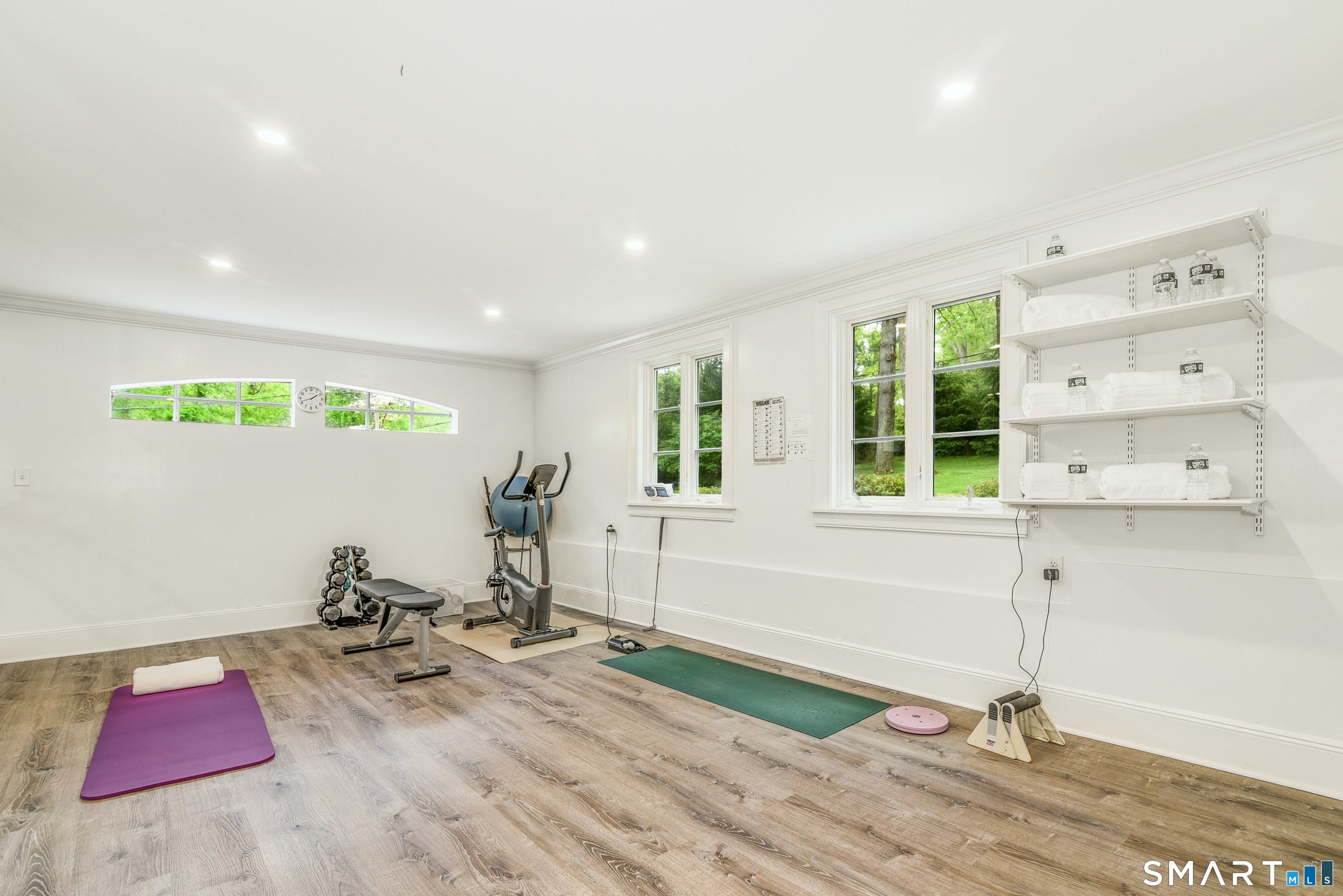 700 Hollow Tree Ridge Road Darien CT 06820