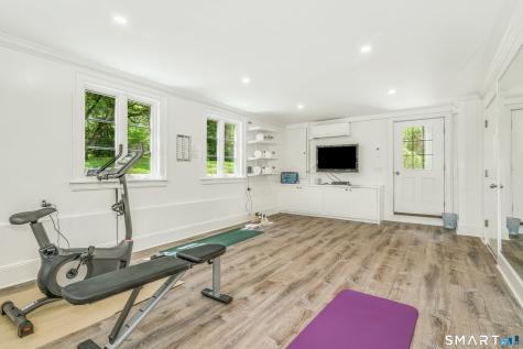 700 Hollow Tree Ridge Road Darien CT 06820