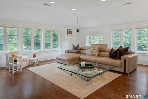 700 Hollow Tree Ridge Road Darien CT 06820