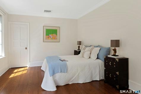 700 Hollow Tree Ridge Road Darien CT 06820