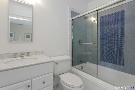 700 Hollow Tree Ridge Road Darien CT 06820