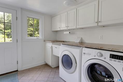 700 Hollow Tree Ridge Road Darien CT 06820